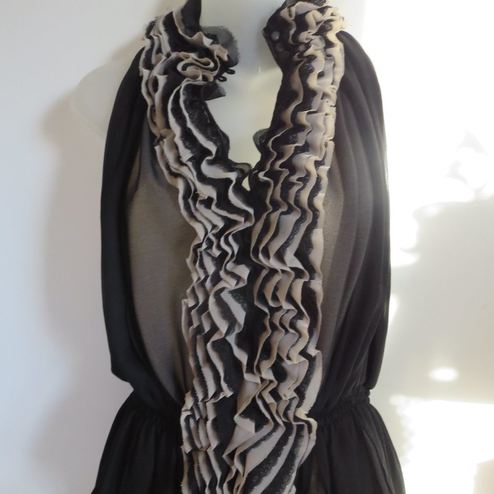 Robert Rodriguez Neiman Marcus /Target Womens Black Sleeveless Ruffled Top